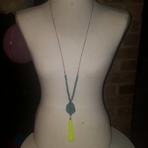Tommy Bahama agate and tassel necklace